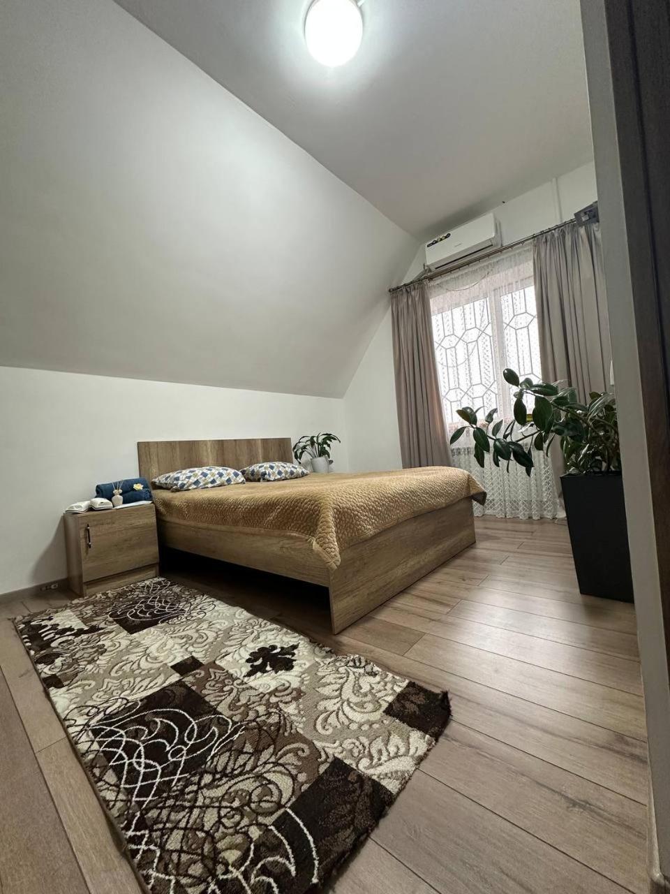 Amanat Guest House 比什凯克 外观 照片