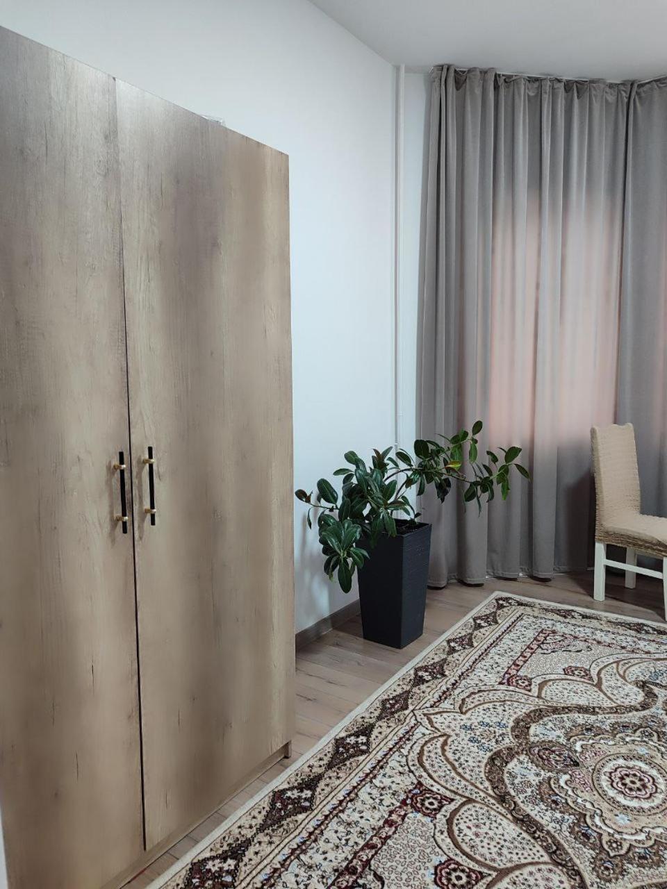 Amanat Guest House 比什凯克 外观 照片